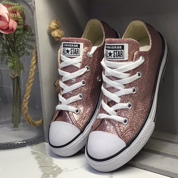 gold glitter chuck taylors